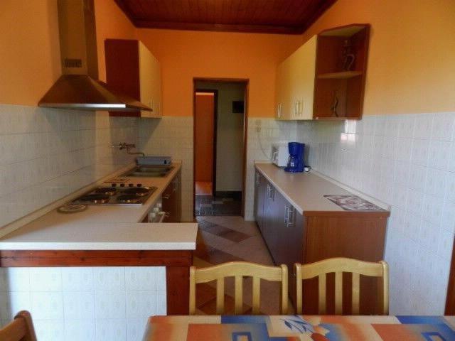 Apartment Sanja Near The Sea, Spacious And Green :) พูลา ภายนอก รูปภาพ